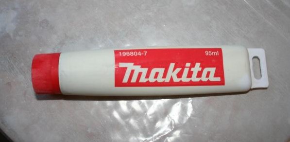 Масло - смазка для буров MAKITA