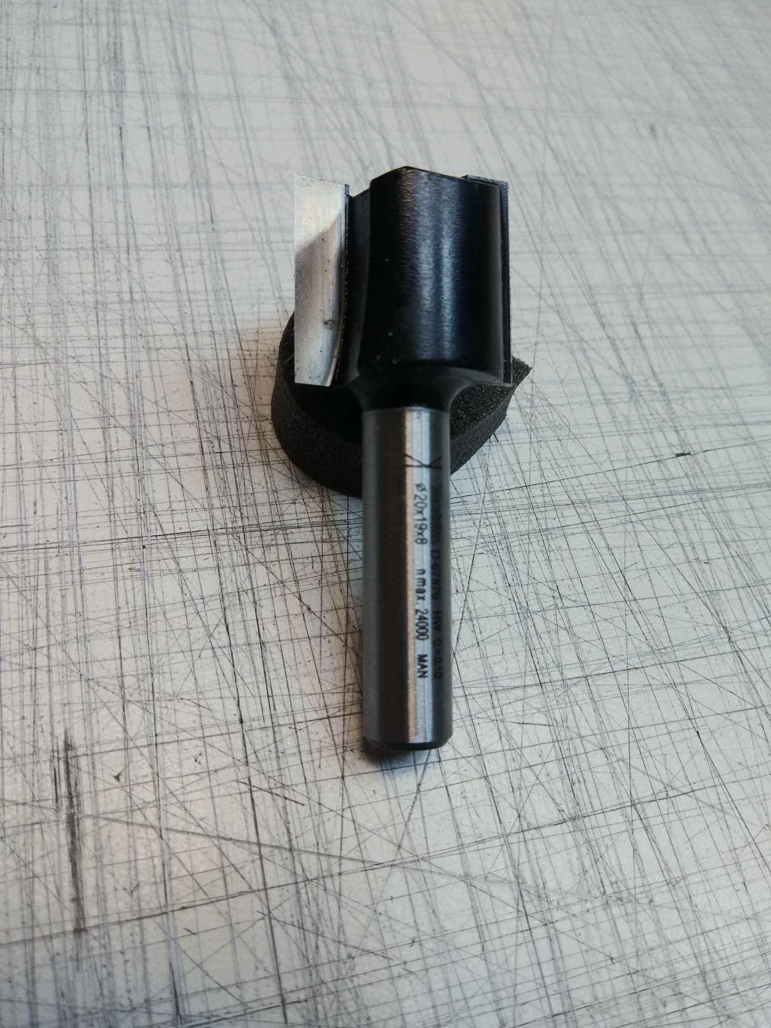 Фреза пазовая MAKITA "Эконом" 20x19x8x51x2T, шт