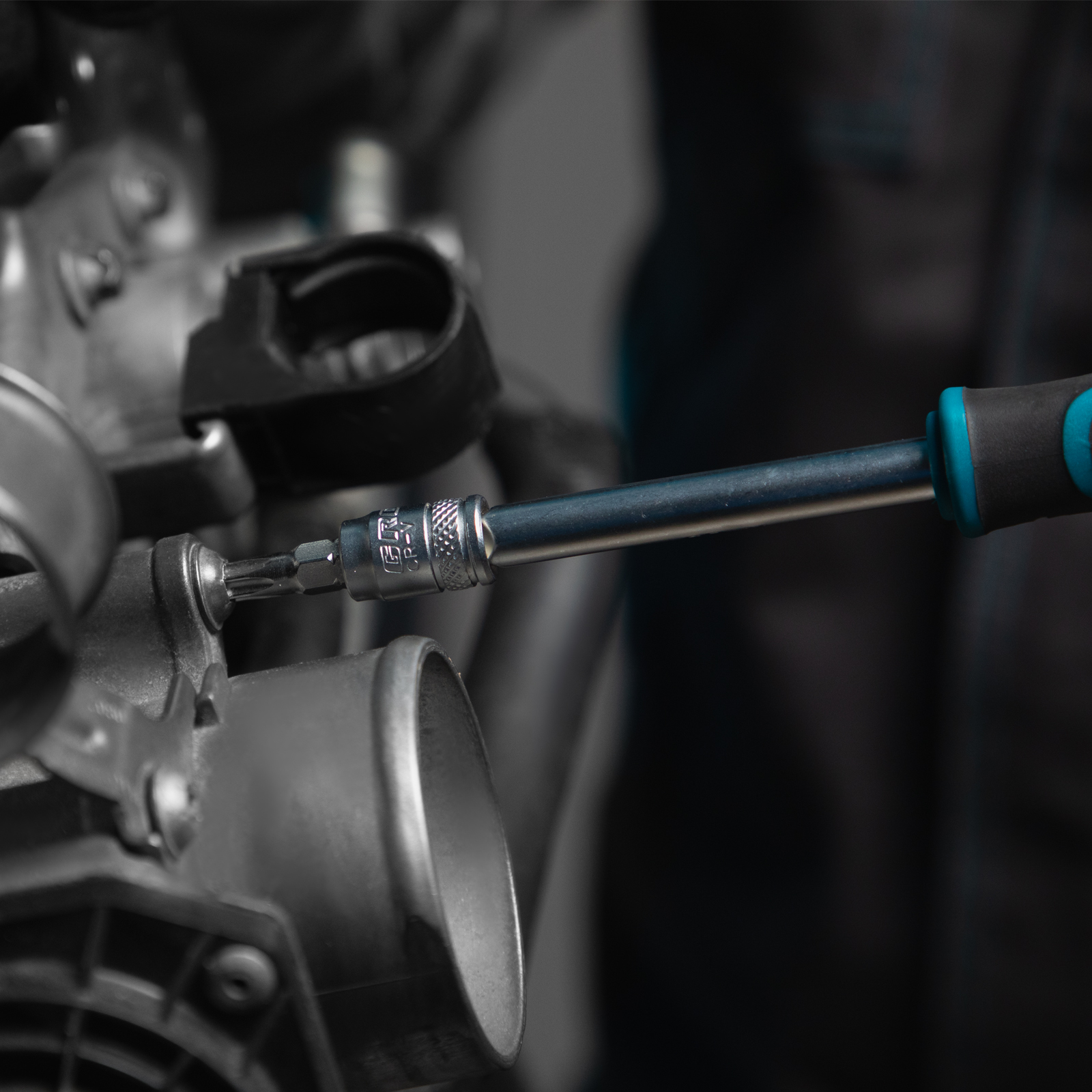 Набор инструментов, 1/2", 3/8", 1/4", CrV, 120 зубьев, 216 предметов Gross