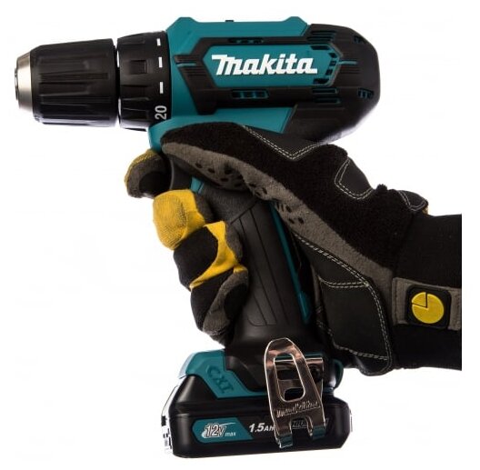 Дрель аккумуляторная безударная MAKITA CXT 12В max, 10мм, 30/14Нм (2х1.5Ач,з/у+набор бит, шт