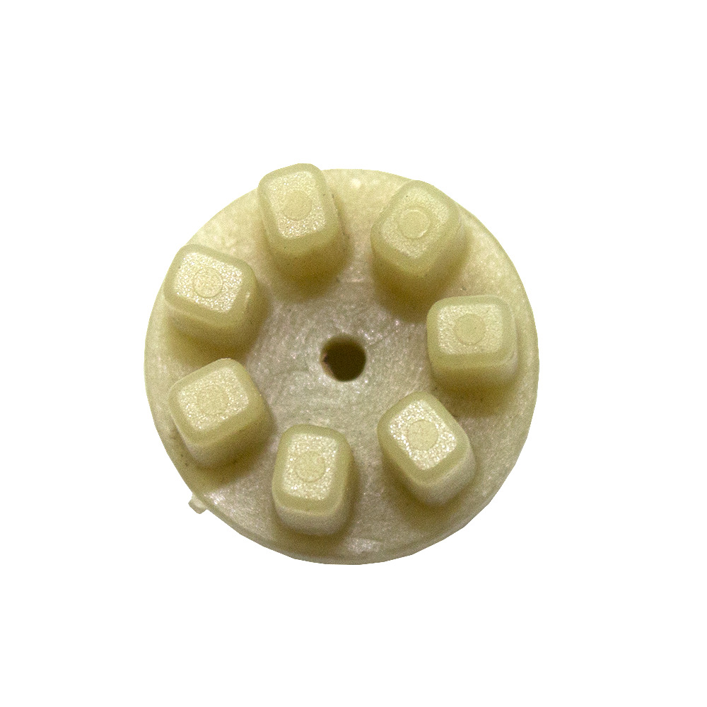 Адаптер DDE EC1800  пластиковый , шт