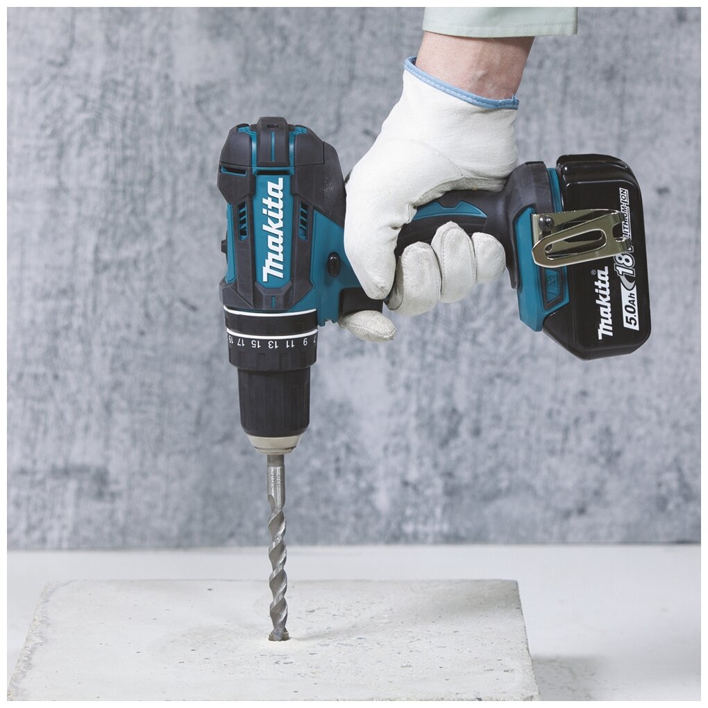 Дрель аккумуляторная ударная MAKITA DHP482Z