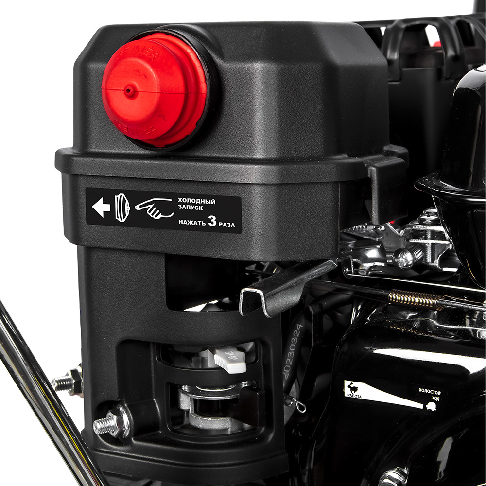 Машина подметальная DDE BS 6560 Combo (6,5 л.с., ширина 60 см, скор., +5/-2, колеса 13"), шт