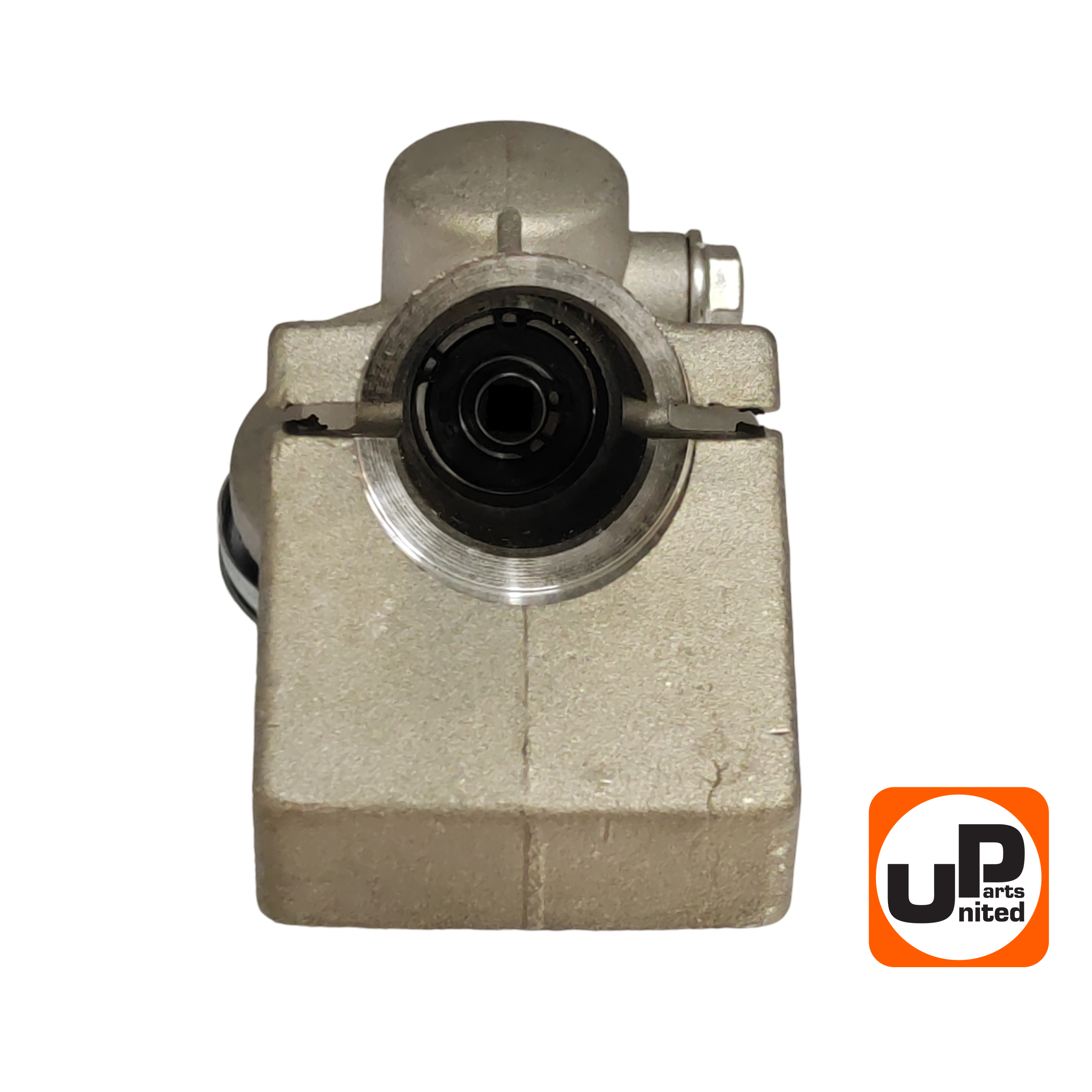 Редуктор триммера UNITED PARTS для STIHL FS120/131/200/250 (старого образца) 4137-640-0100, шт