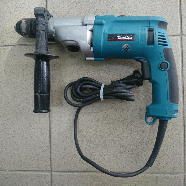 Дрель ударная Makita HP2071F