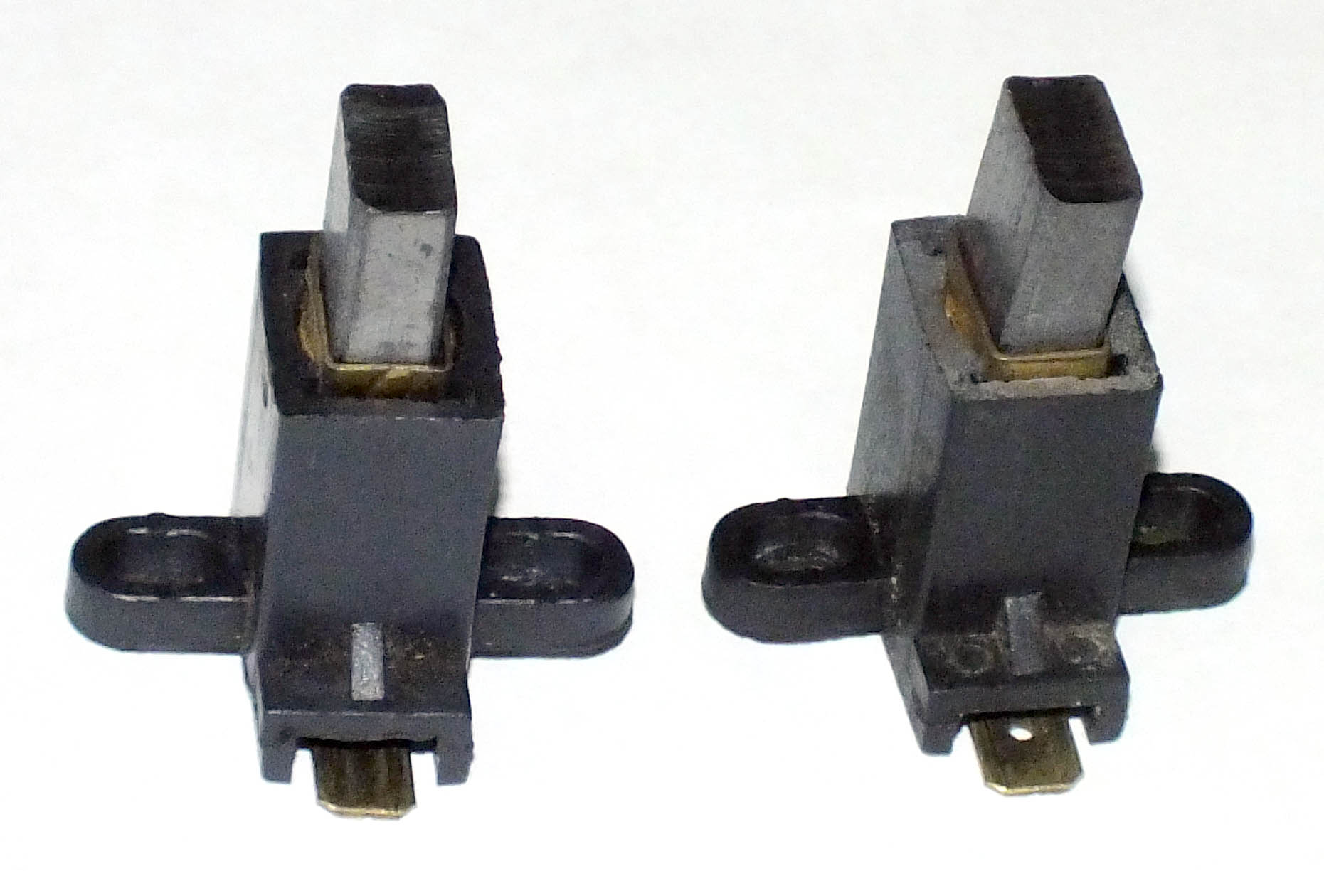 Щеткодержатель DDE VD2330Z (VD23-0024), шт