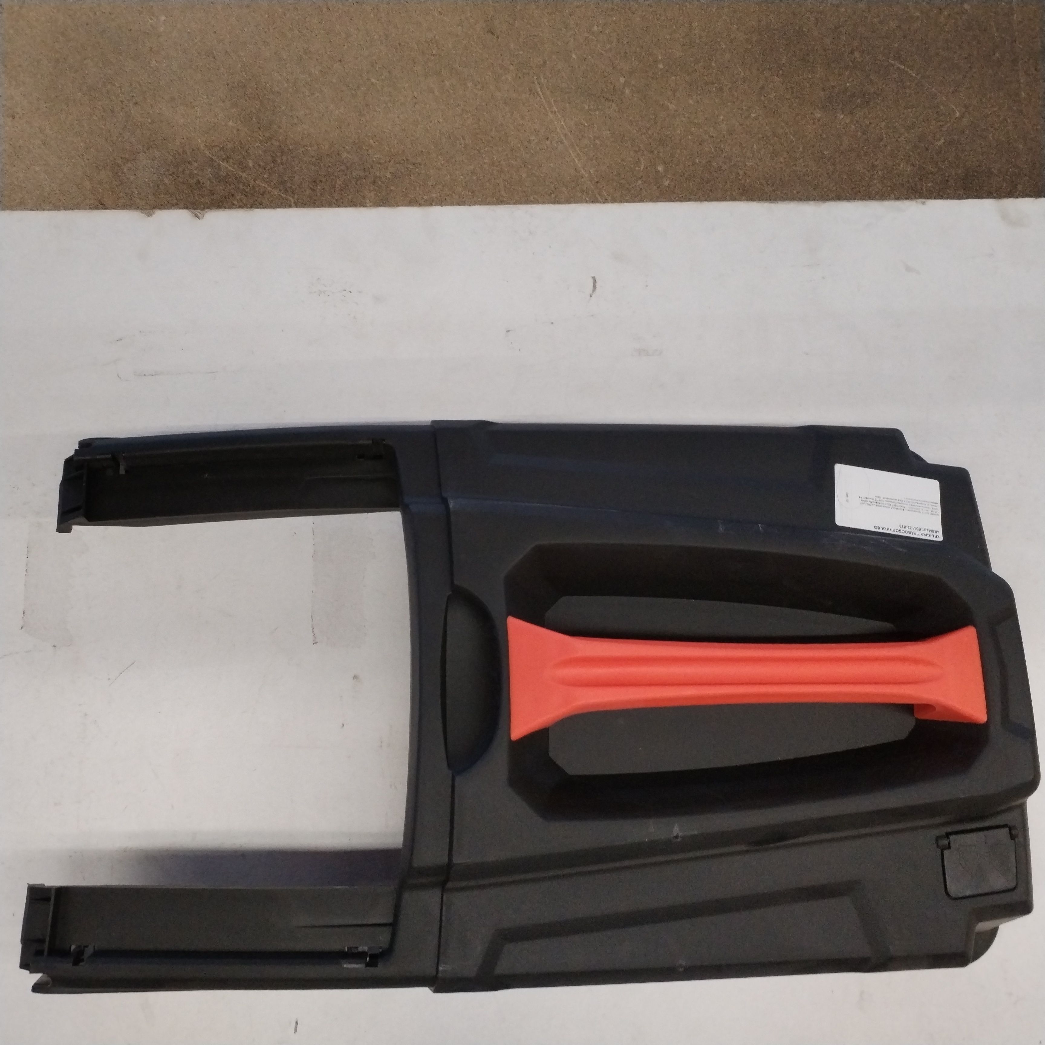 Крышка DDE травосборника TR 63 - 160 (909-495-206), шт