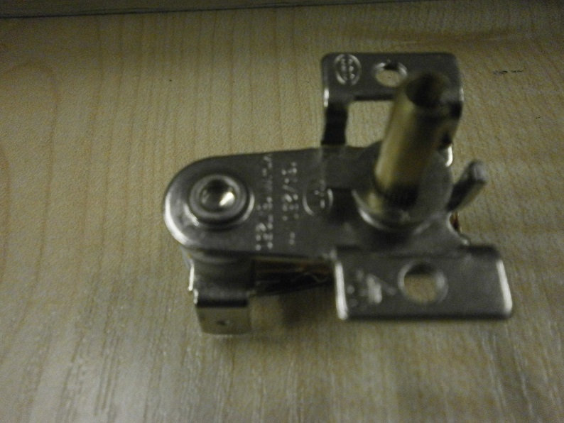 Регулятор термо QUATTRO ELEMENTI QE-3000C/5000C  16А -->649-226-007 , шт