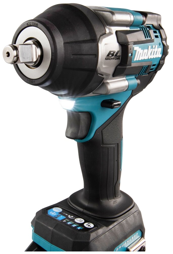 Гайковерт ударный аккумуляторный MAKITA TW007GZ XGT BL 40В, 1/2", 750Нм, шт