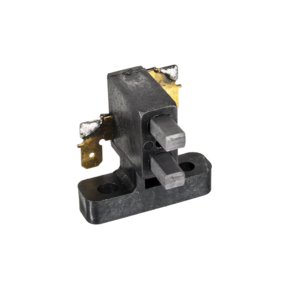Щетки графитовые UNITED PARTS со щеткодержателем для генераторов, кор
