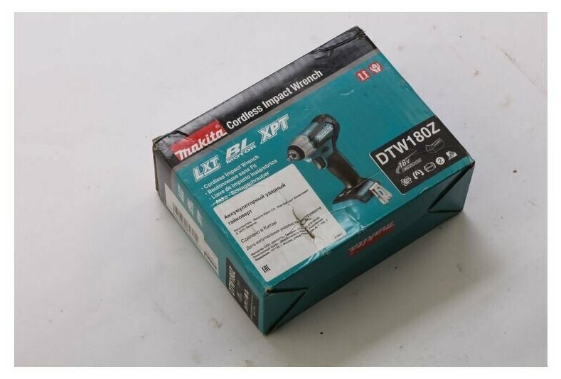 Гайковёрт аккумуляторный ударный MAKITA DTW180Z (18 В, 180нм, 3/8", 1,5кг, без акк и зар устр)