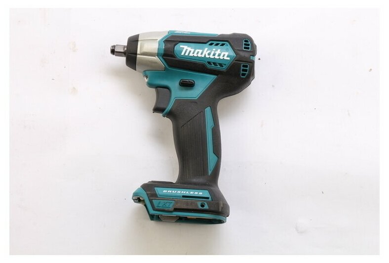 Гайковёрт аккумуляторный ударный MAKITA DTW180Z (18 В, 180нм, 3/8", 1,5кг, без акк и зар устр)