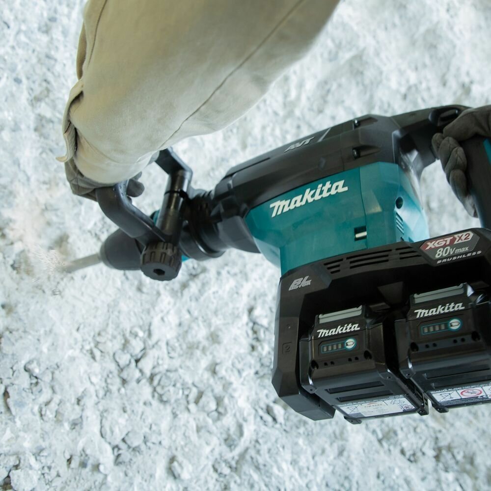 Отбойный молоток аккумуляторный MAKITA HM002GZ03 XGT 2x40В BL,20.9Дж,12кг,AWS,AVT,Soft no load,XPT, без аккум.и з/у.,чемодан., шт