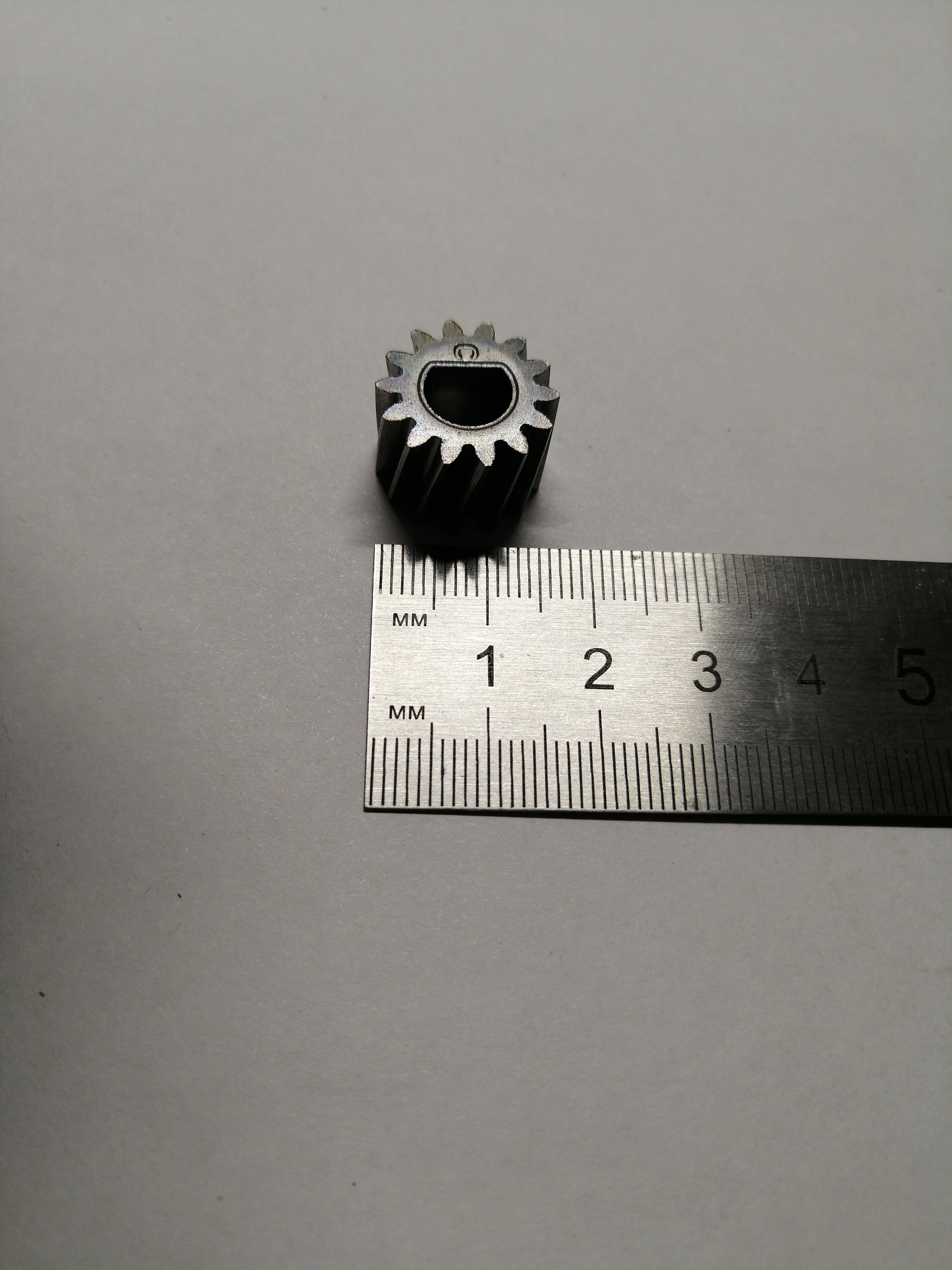 Шестерня  QUATTRO ELEMENTI ведущая L-0753/L-0756/L-1003/L-1006 (922-968-035), шт