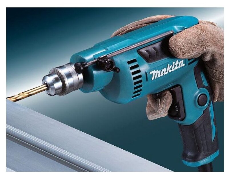 Дрель безударная MAKITA DP2010