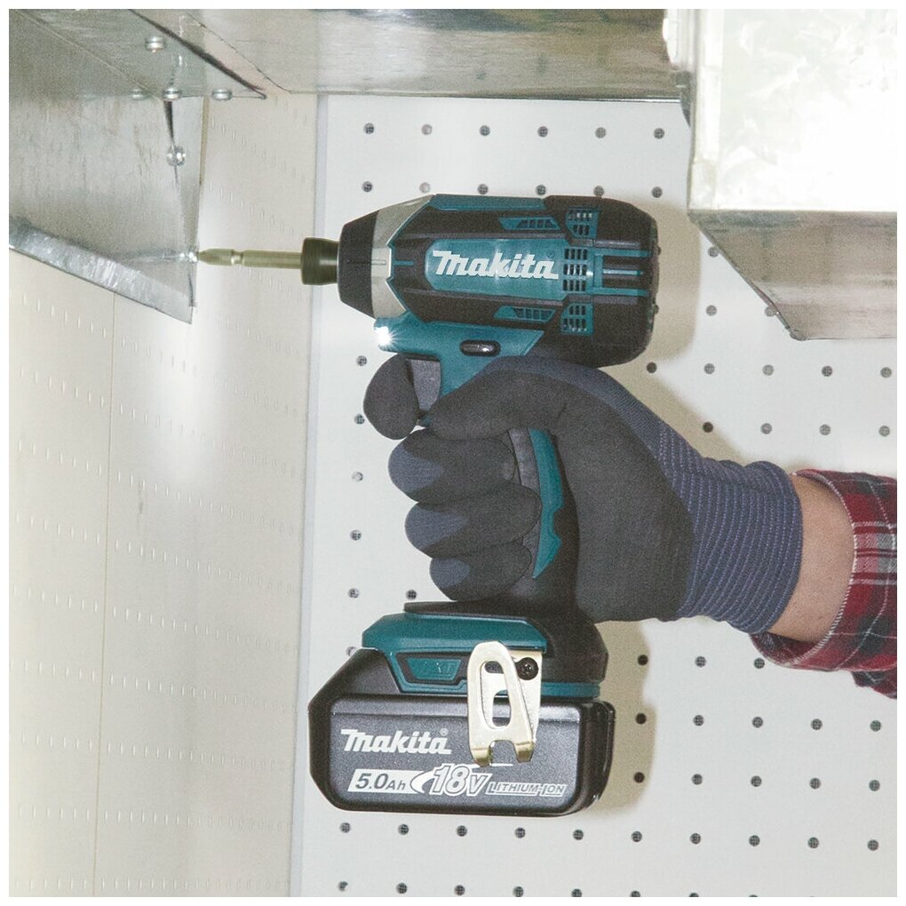 Шуруповёрт аккумуляторный ударный MAKITA DTD152RME