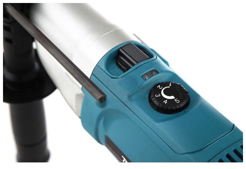 Дрель ударная Makita HP2070F